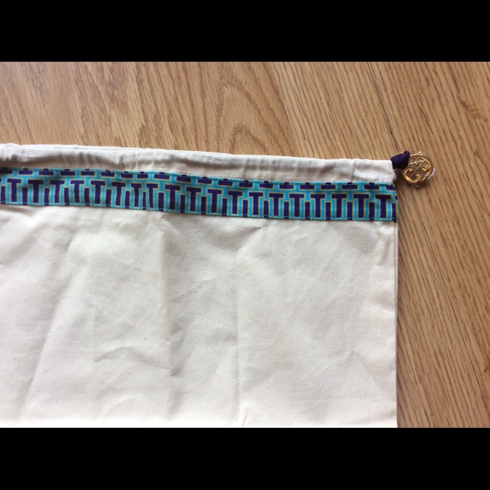 NEW Tory Burch Dust Cover